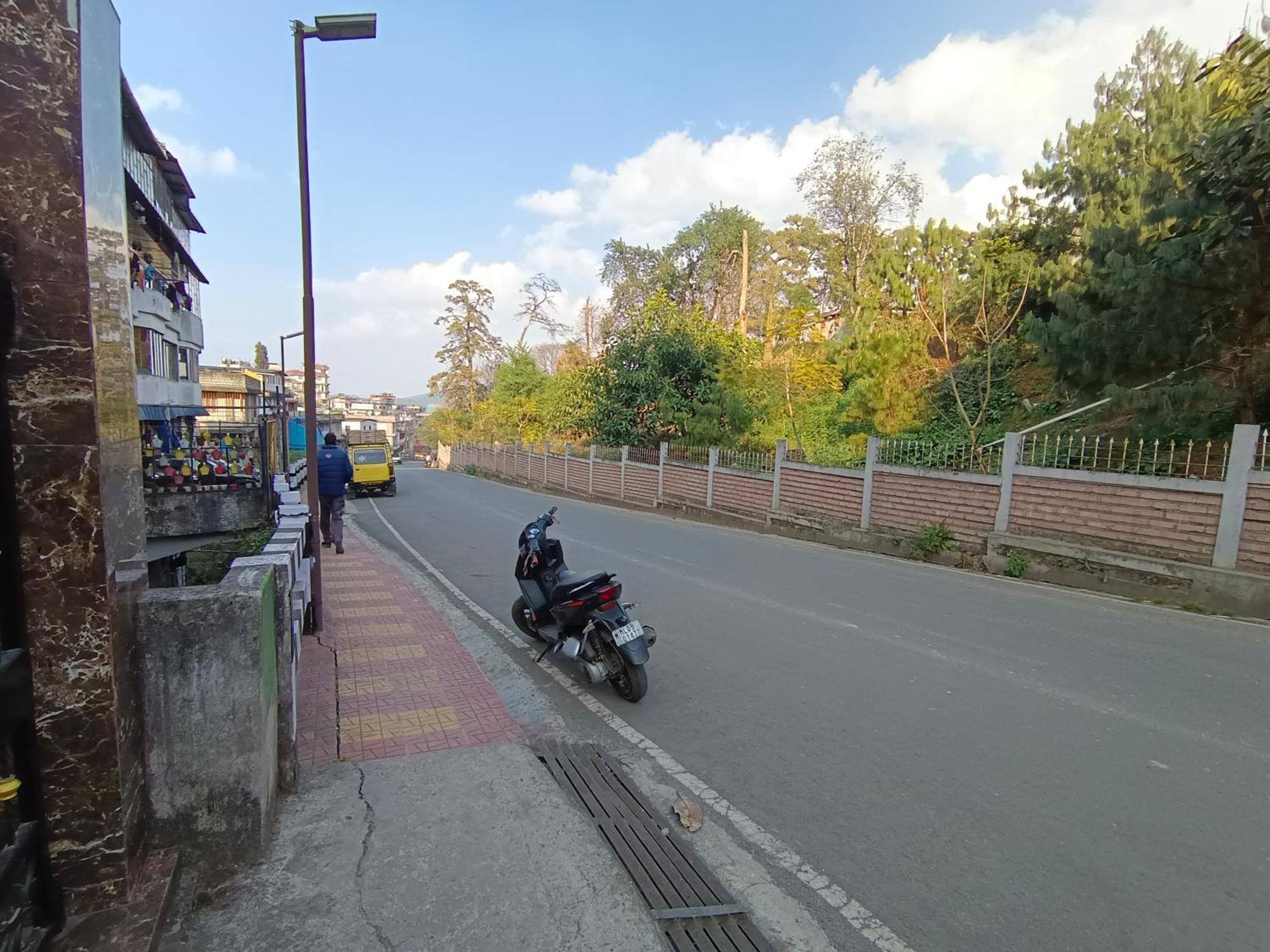 Shillong Perk Guest House Exteriör bild