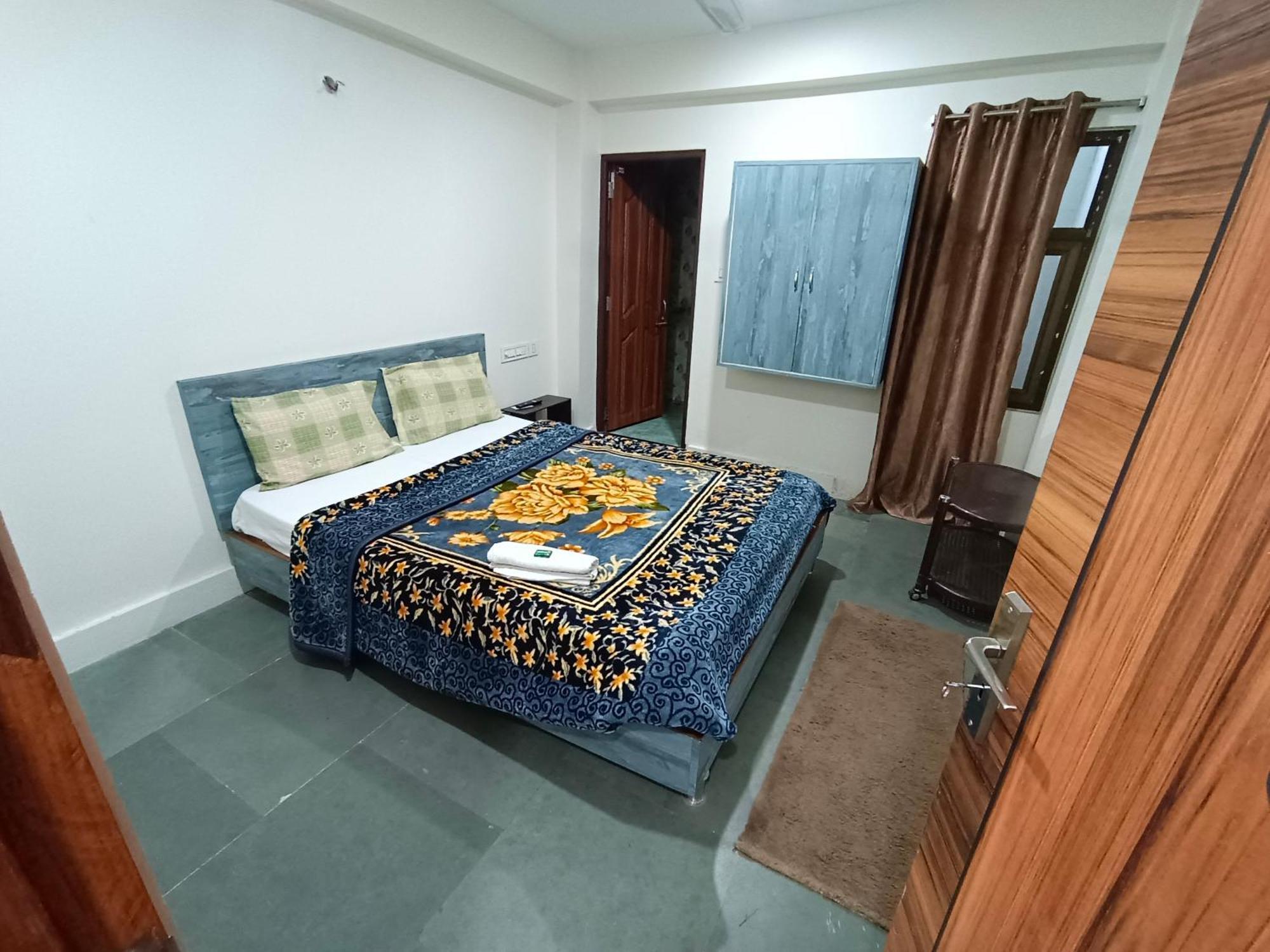 Shillong Perk Guest House Exteriör bild